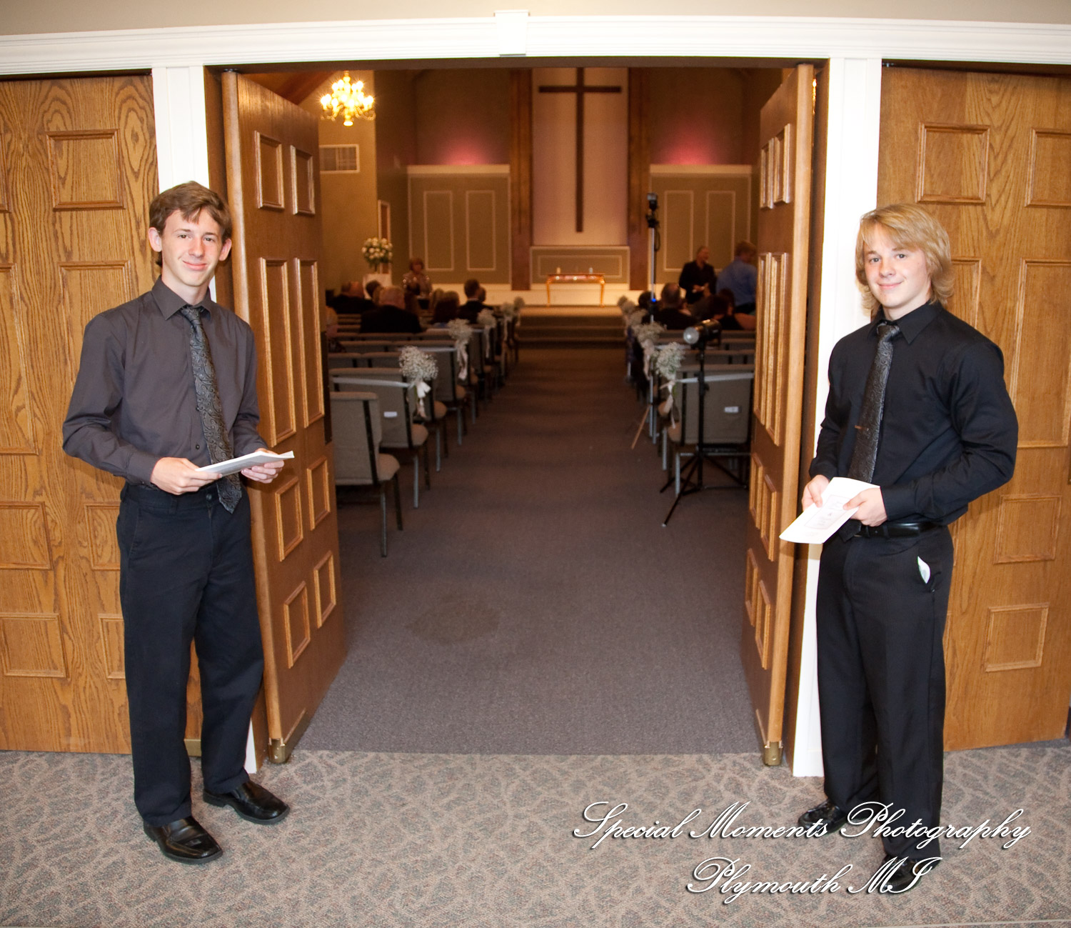 Jenna & Alex at Woodside Bible Church Plymouth MI wedding photography