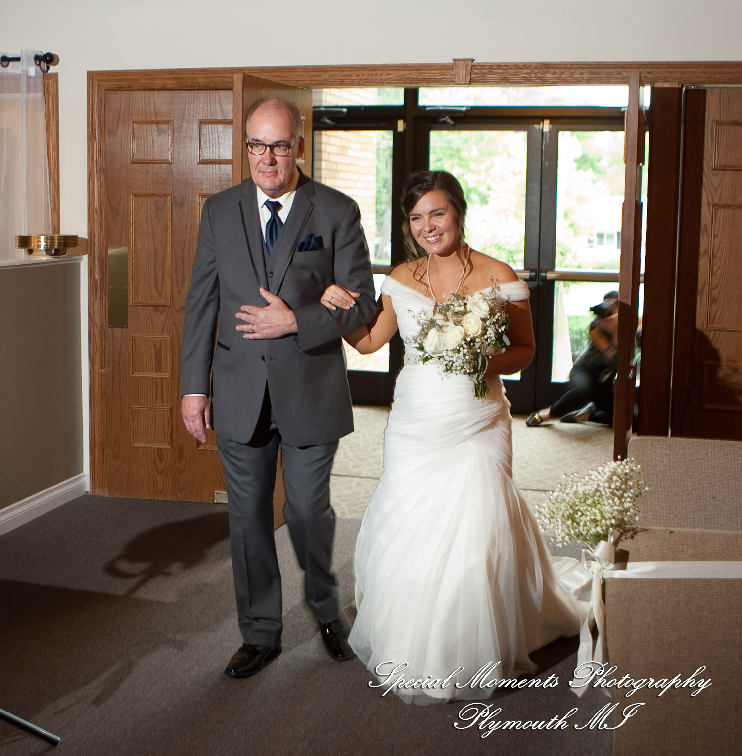 Jenna & Alex at Woodside Bible Church Plymouth MI wedding photography