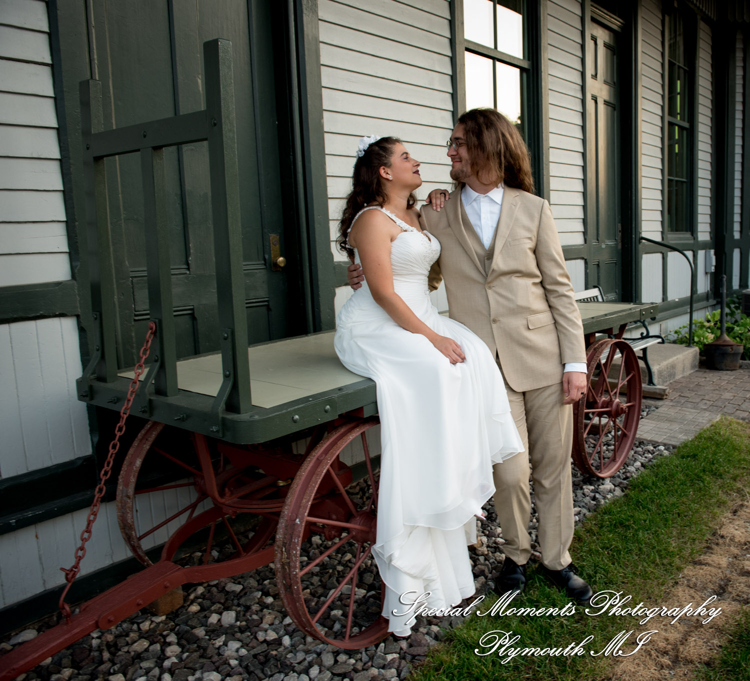 Lissy & Stephen at Chelsea Depot Train Station Chelsea MI wedding photography