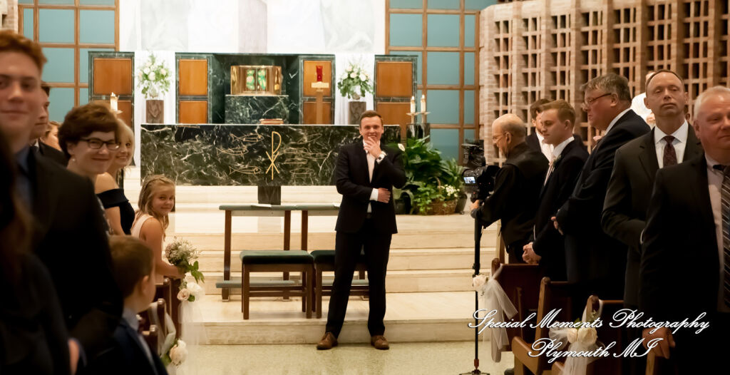 Meghan & Andrew at Our Lady of Sorrows Farmington Hills MI wedding photography
