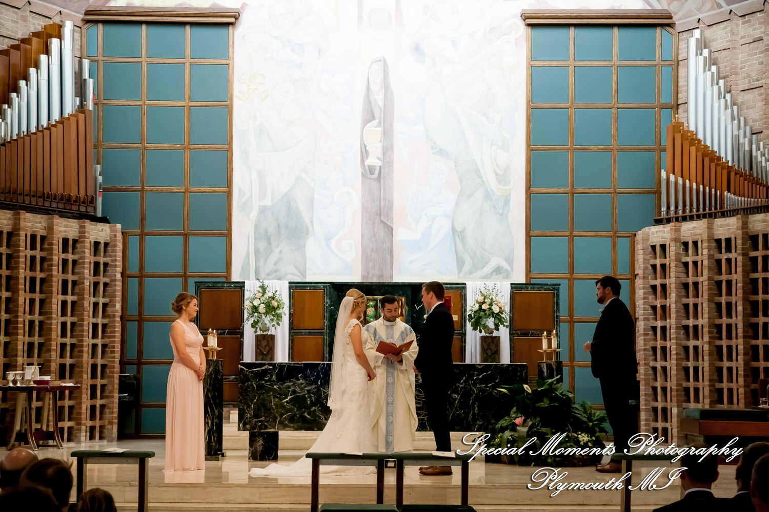 Meghan & Andrew at Our Lady of Sorrows Farmington Hills MI wedding photography