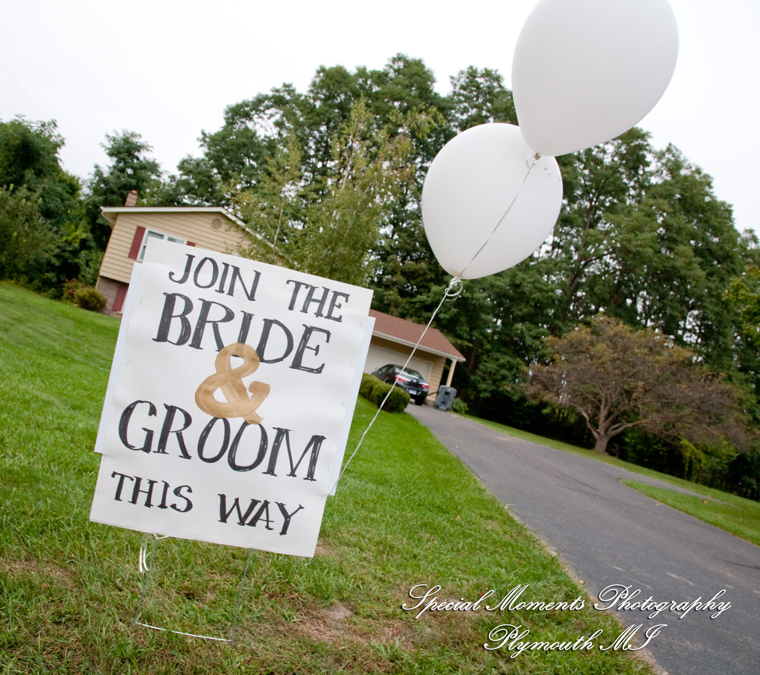 Jenna & Alex at Woodside Bible Church Plymouth MI wedding photography