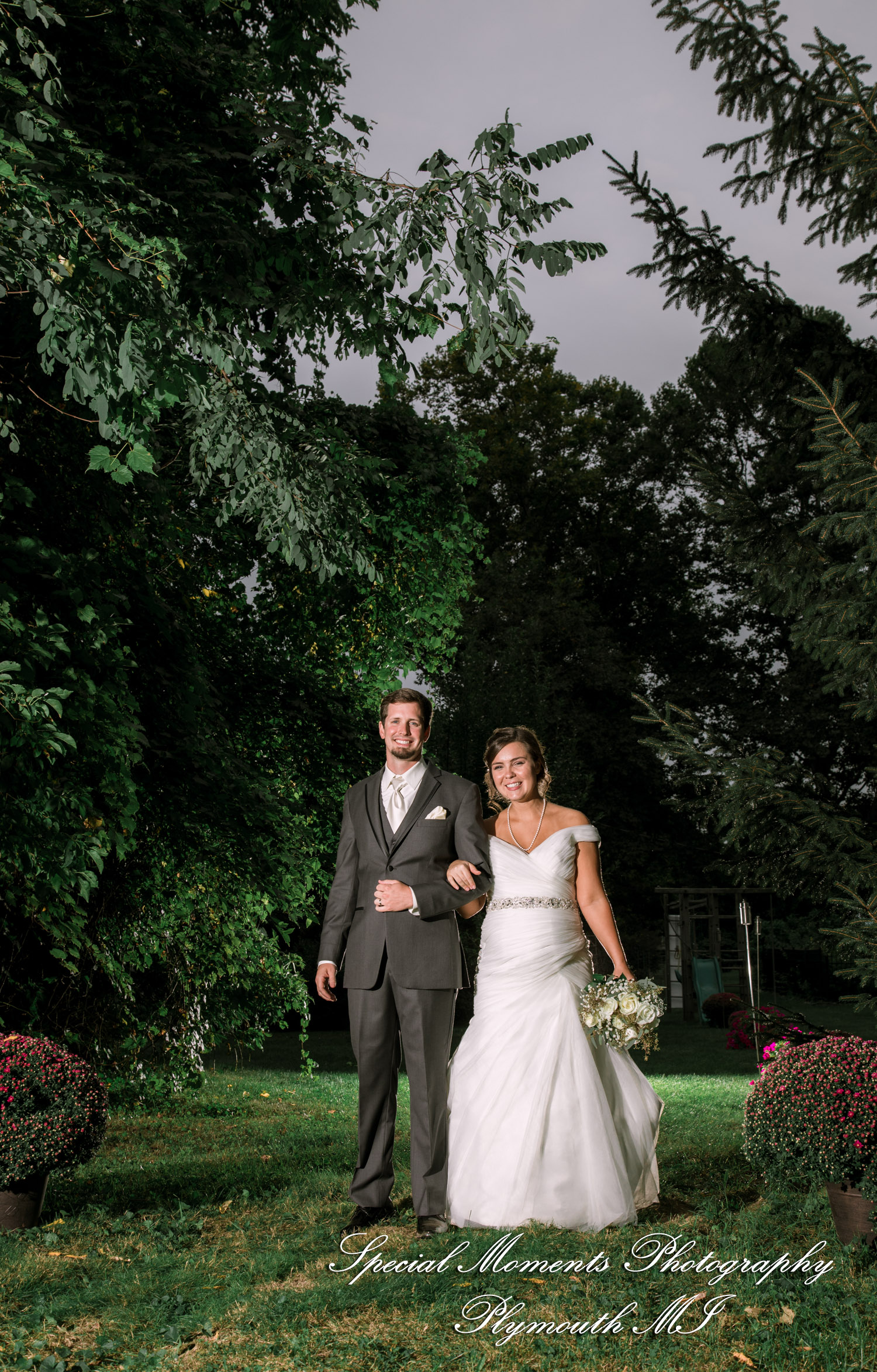 Jenna & Alex at Woodside Bible Church Plymouth MI wedding photography