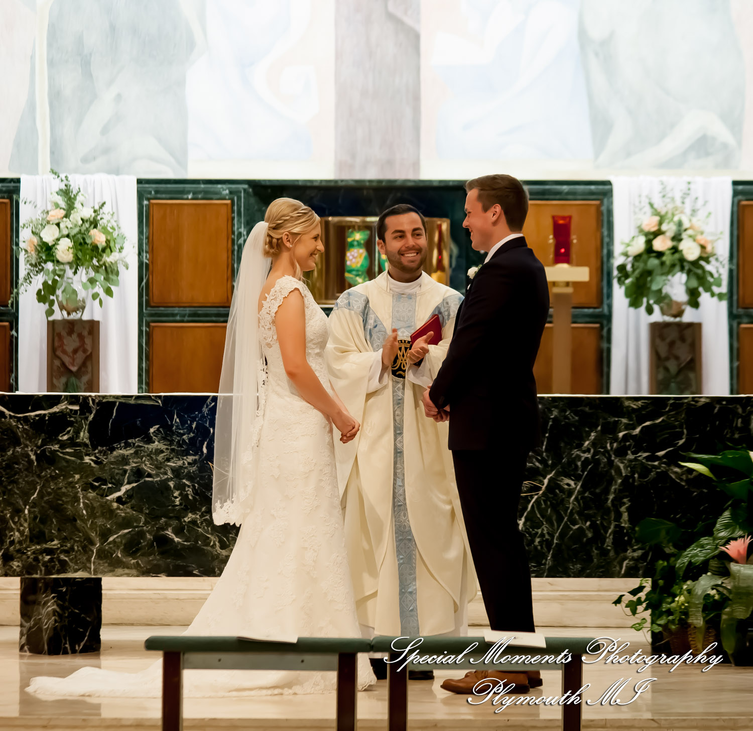 Meghan & Andrew at Our Lady of Sorrows Farmington Hills MI wedding photography