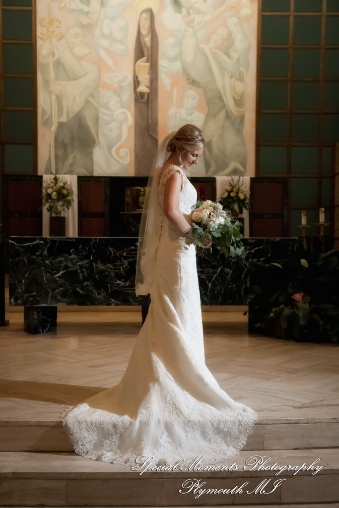 Meghan & Andrew at Our Lady of Sorrows Farmington Hills MI wedding photography