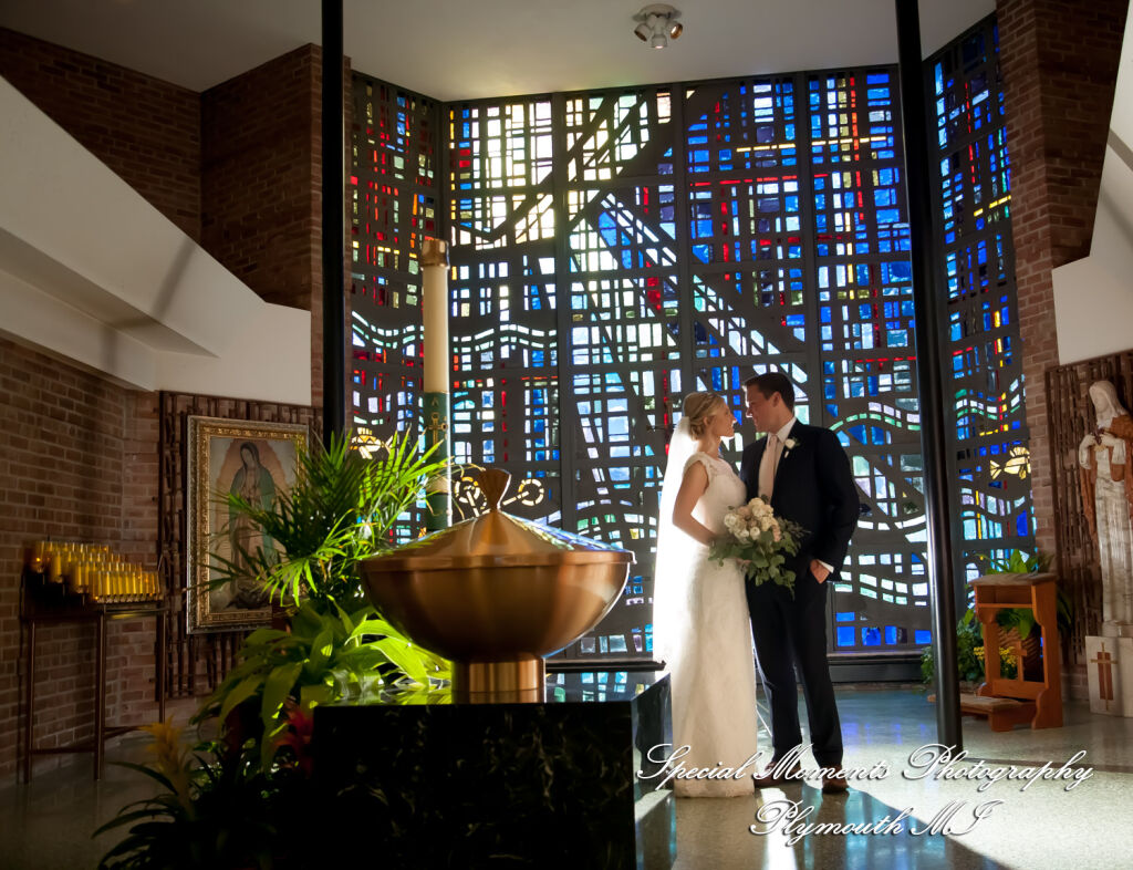 Meghan & Andrew at Our Lady of Sorrows Farmington Hills MI wedding photography