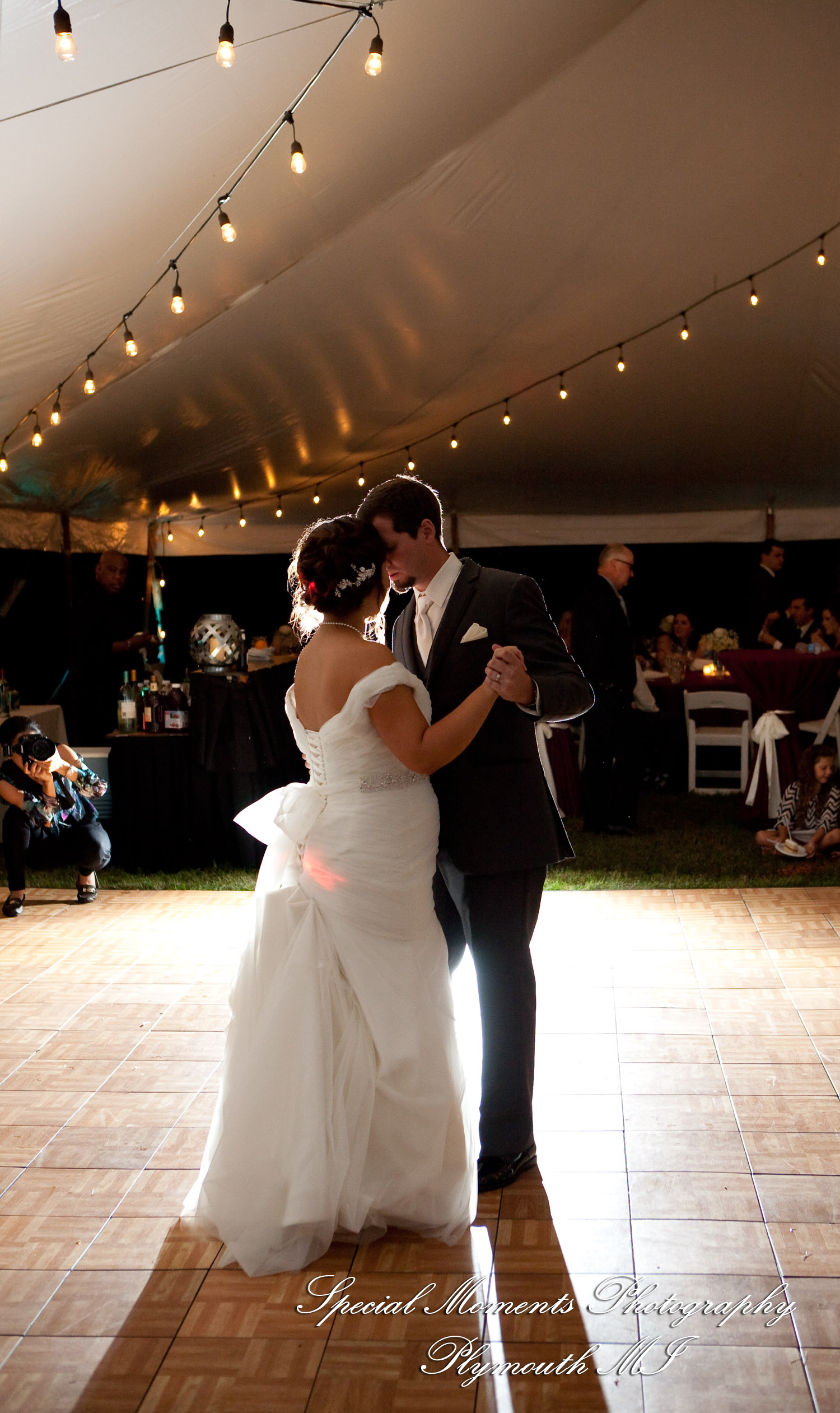 Jenna & Alex at Woodside Bible Church Plymouth MI wedding photography
