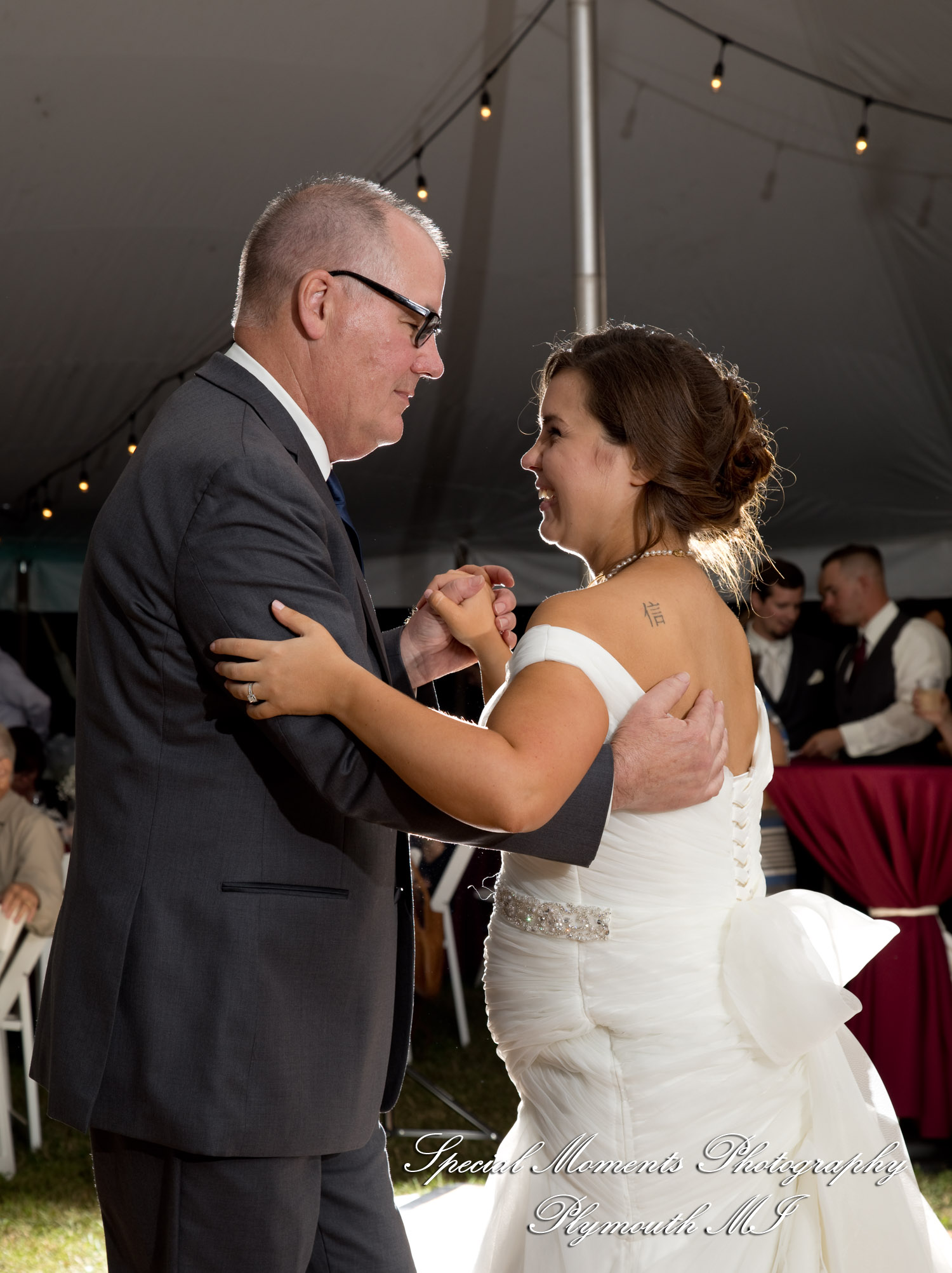 Jenna & Alex at Woodside Bible Church Plymouth MI wedding photography