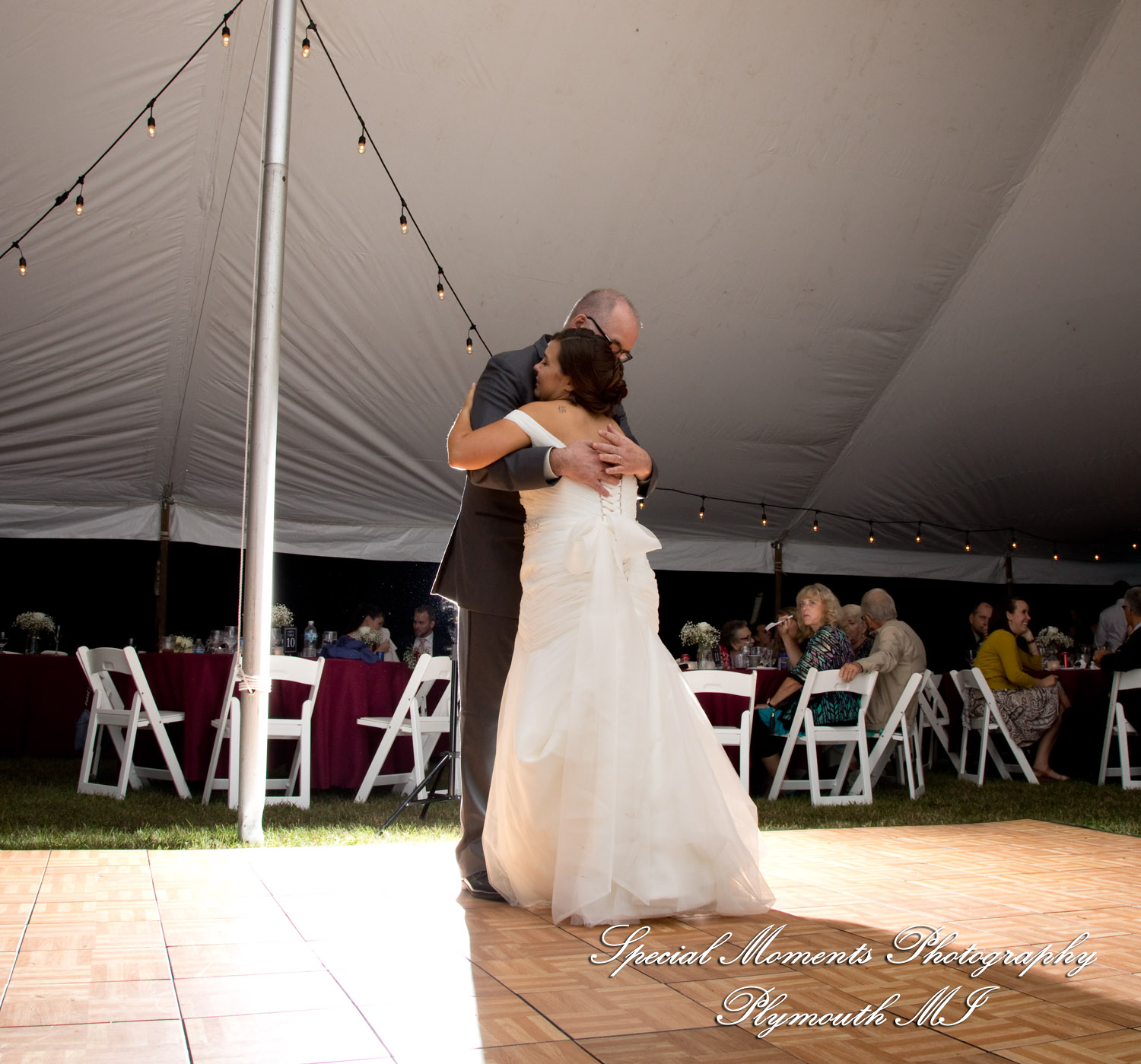 Jenna & Alex at Woodside Bible Church Plymouth MI wedding photography