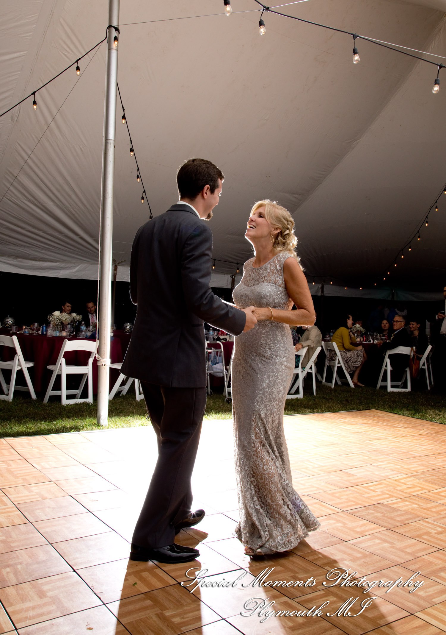 Jenna & Alex at Woodside Bible Church Plymouth MI wedding photography