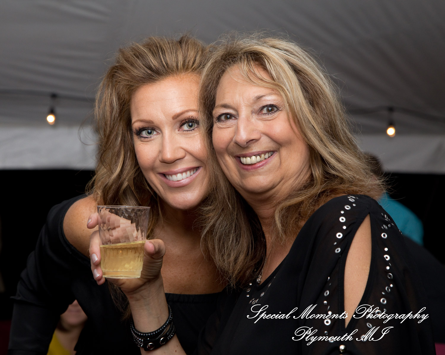 Jenna & Alex at Woodside Bible Church Plymouth MI wedding photography