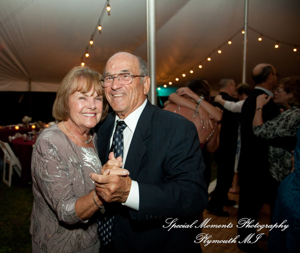 Jenna & Alex at Woodside Bible Church Plymouth MI wedding photography