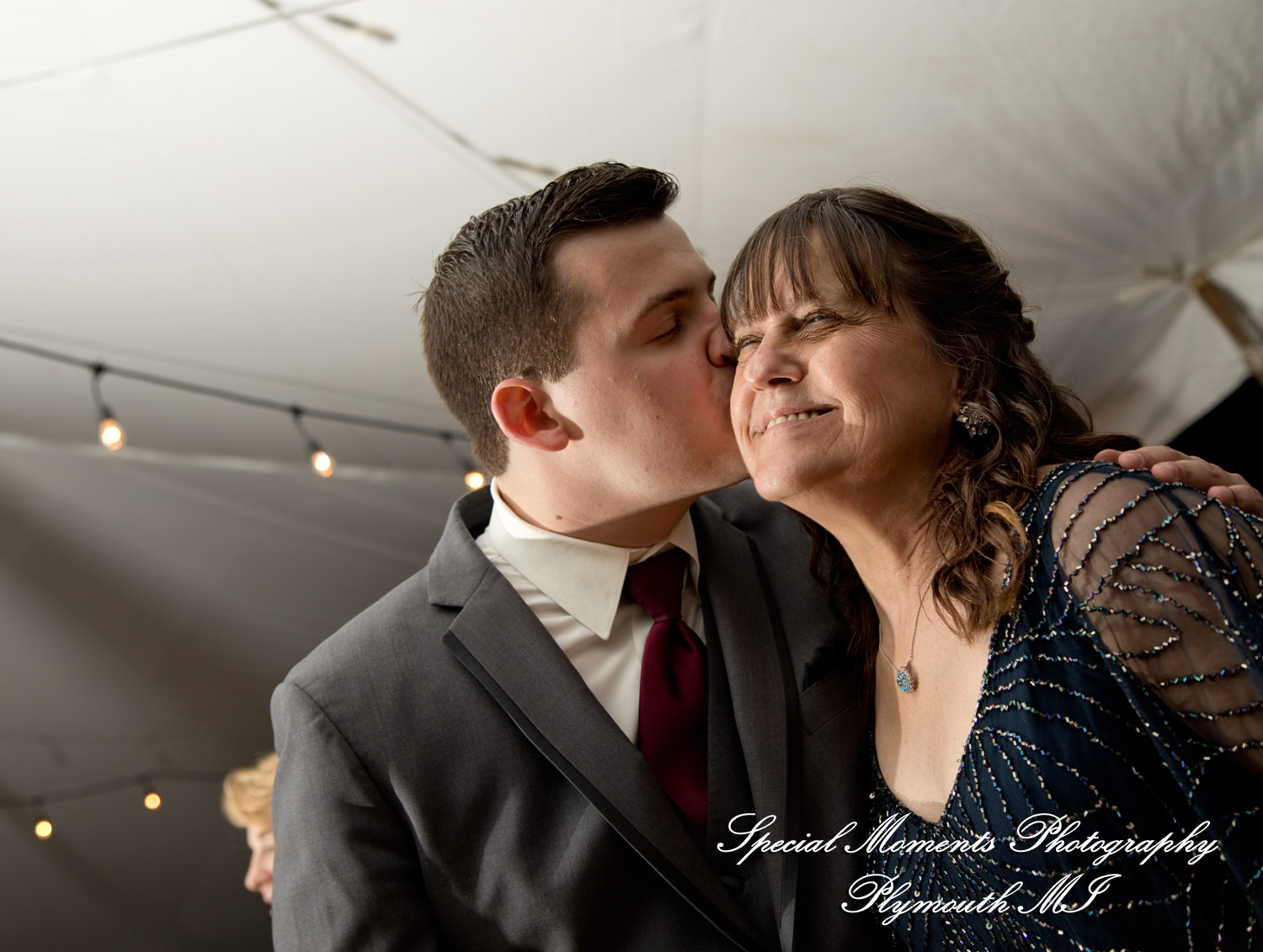 Jenna & Alex at Woodside Bible Church Plymouth MI wedding photography