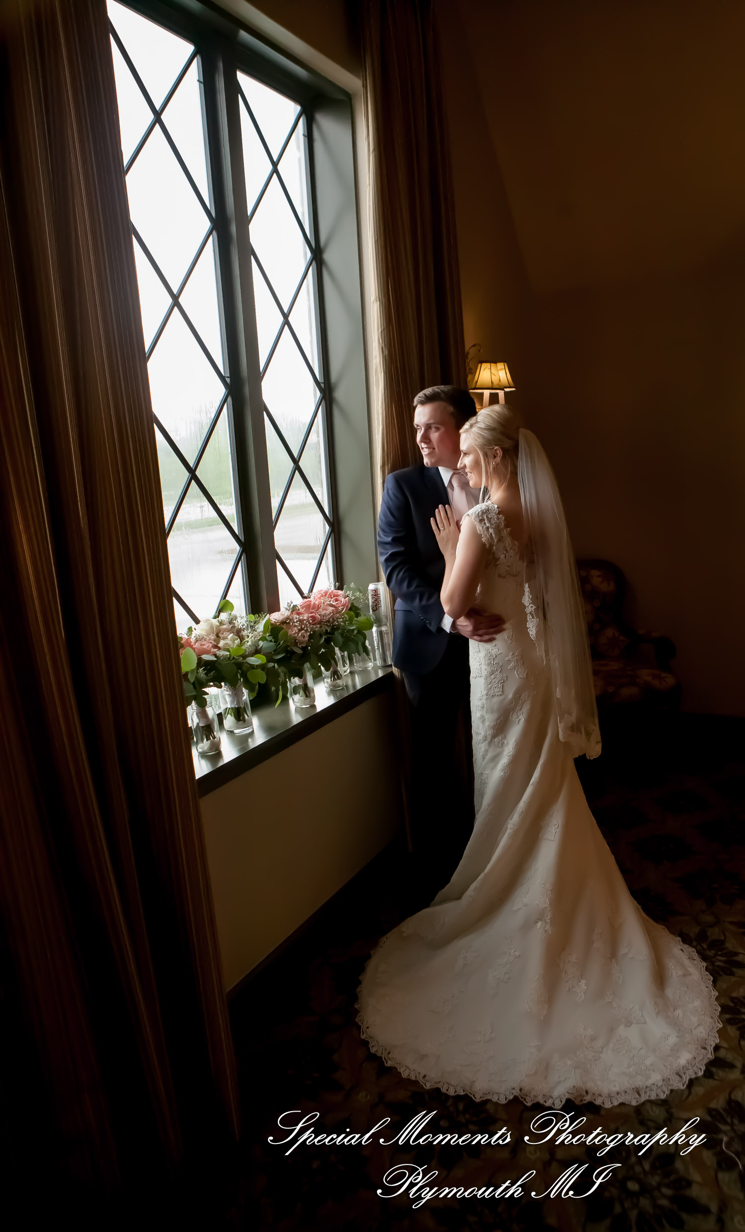 Meghan & Andrew at Glen Oaks Event Center Farmington Hills MI wedding photography