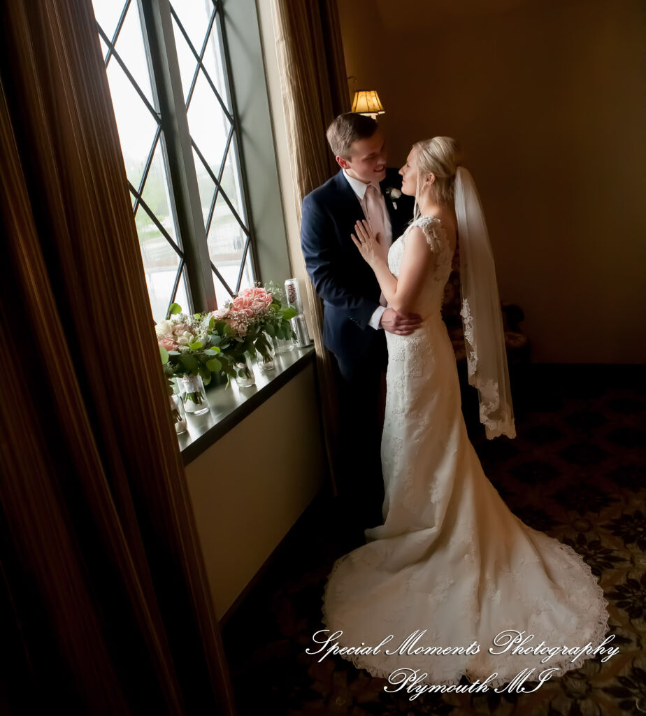 Meghan & Andrew at Glen Oaks Event Center Farmington Hills MI wedding photography