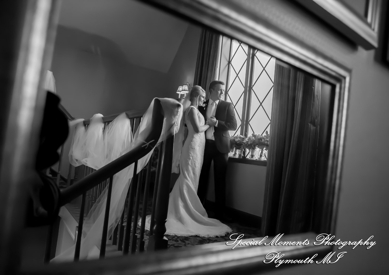 5 Star - Meghan & Andrew at Glen Oaks Event Center Farmington Hills MI wedding photography
