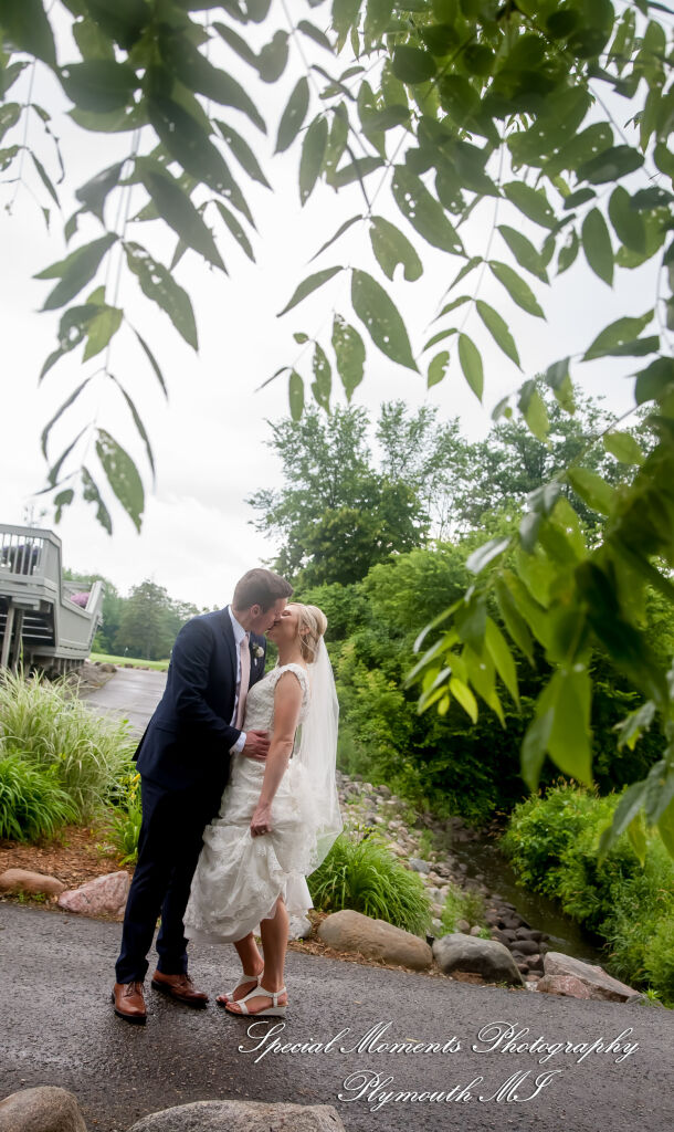 Meghan & Andrew at Glen Oaks Event Center Farmington Hills MI wedding photography