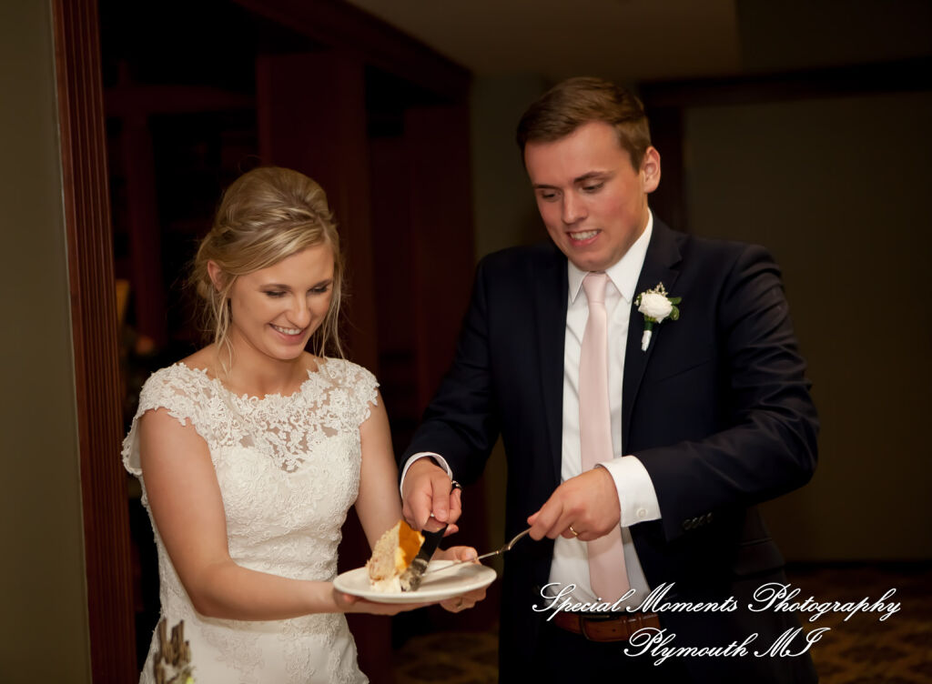 Meghan & Andrew at Glen Oaks Event Center Farmington Hills MI wedding photography