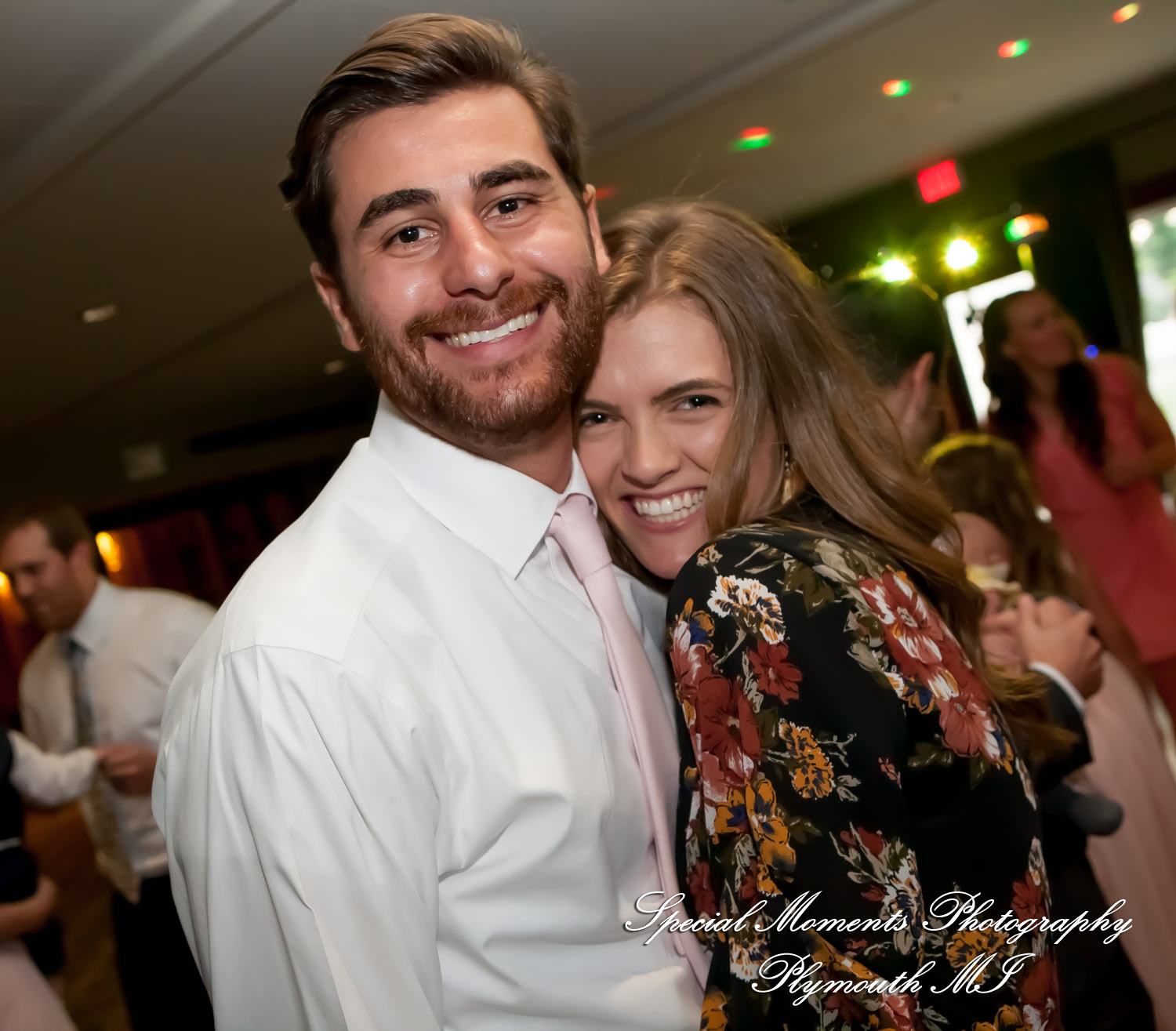 Meghan & Andrew at Glen Oaks Event Center Farmington Hills MI wedding photography