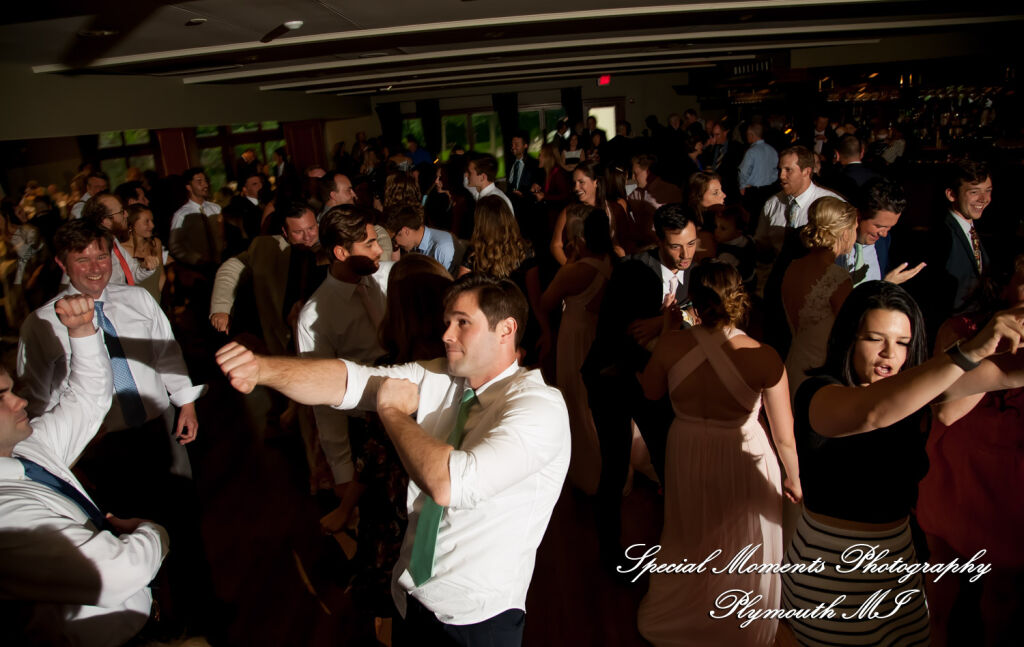 Meghan & Andrew at Glen Oaks Event Center Farmington Hills MI wedding photography