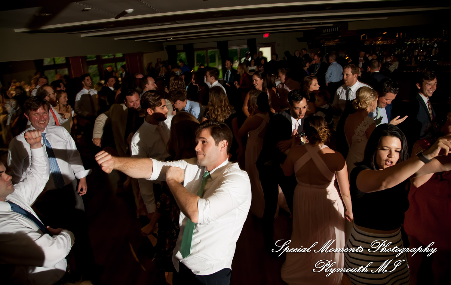 Meghan & Andrew at Glen Oaks Event Center Farmington Hills MI wedding photography