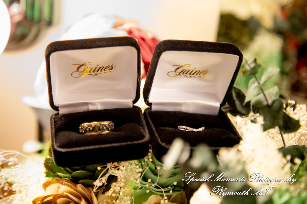 Maureen & Bailey at Canterbury Castle Lake Orion MI wedding photography