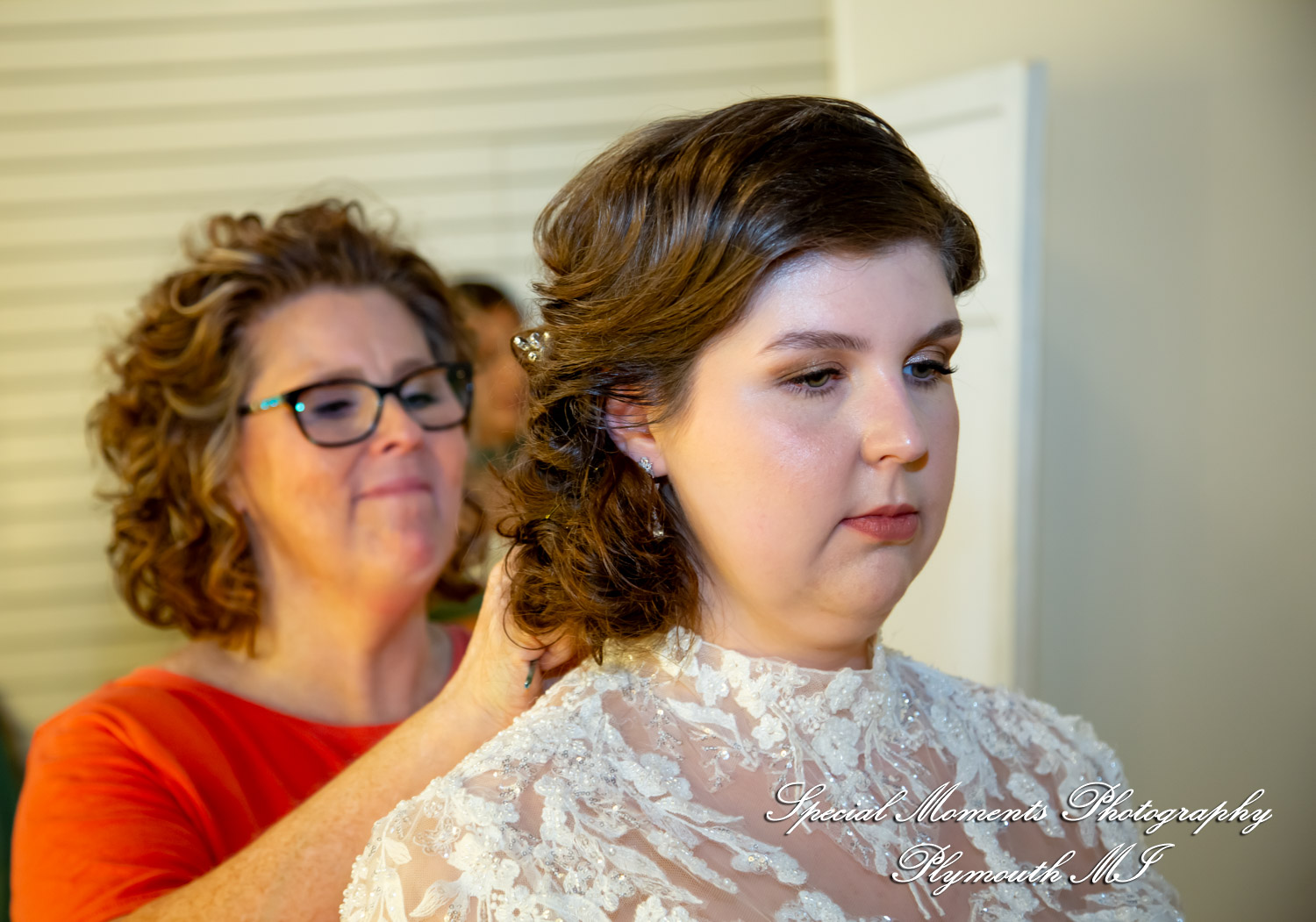 Maureen & Bailey at Canterbury Castle Lake Orion MI wedding photography