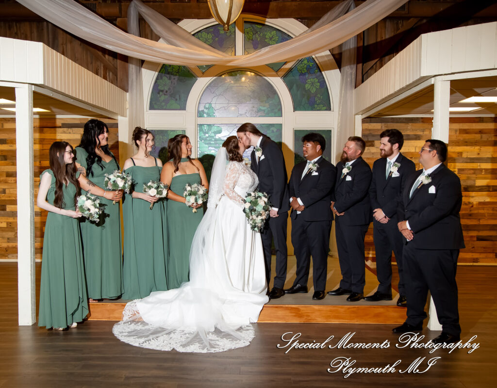 Maureen & Bailey at Canterbury Castle Lake Orion MI wedding photography