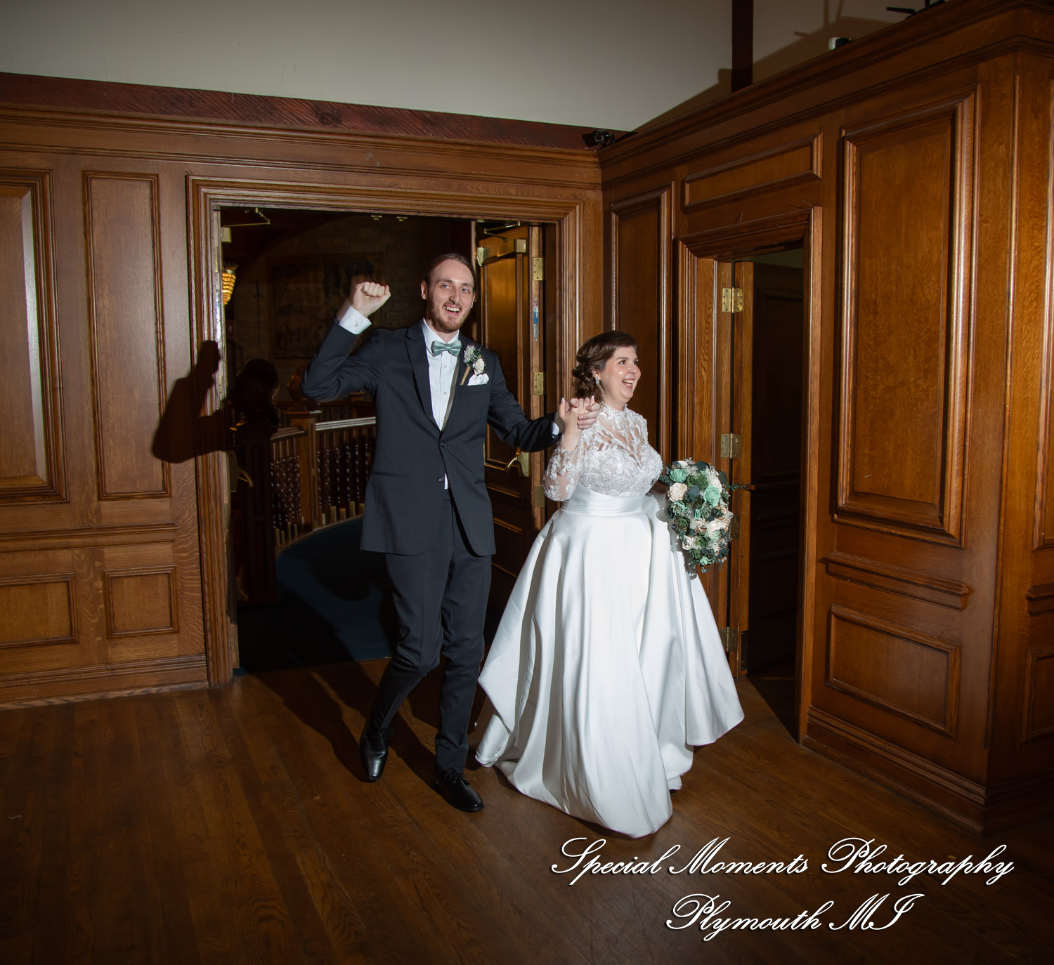 Maureen & Bailey at Canterbury Castle Lake Orion MI wedding photography
