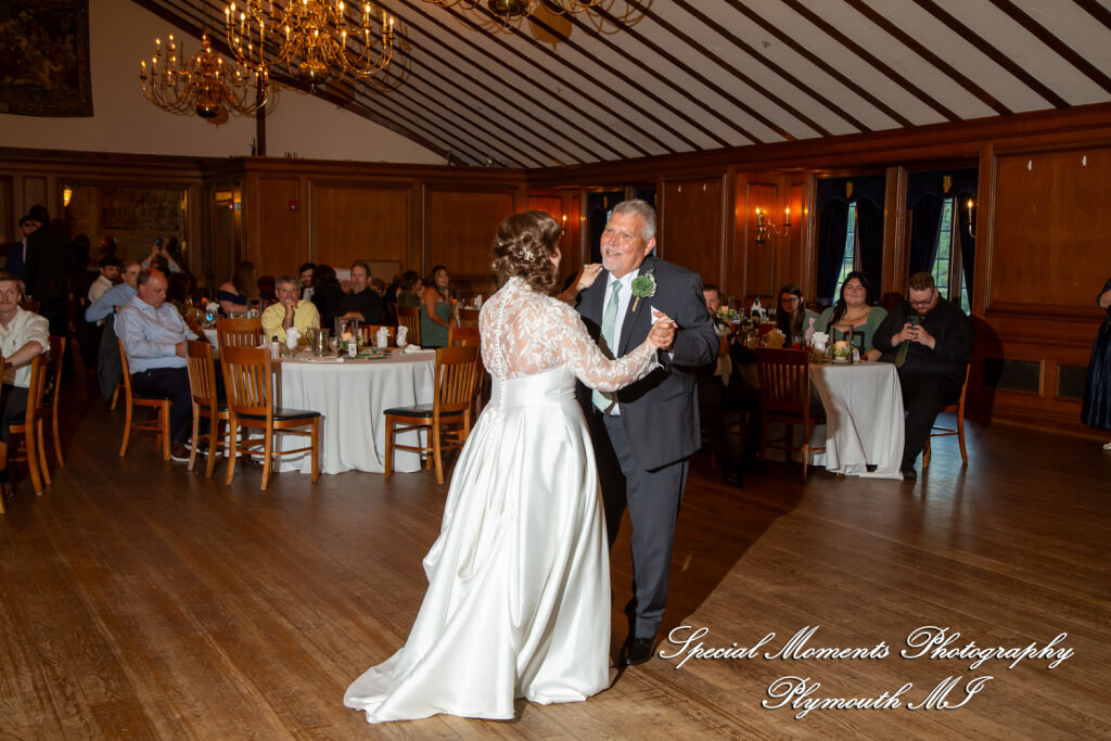 Maureen & Bailey at Canterbury Castle Lake Orion MI wedding photography