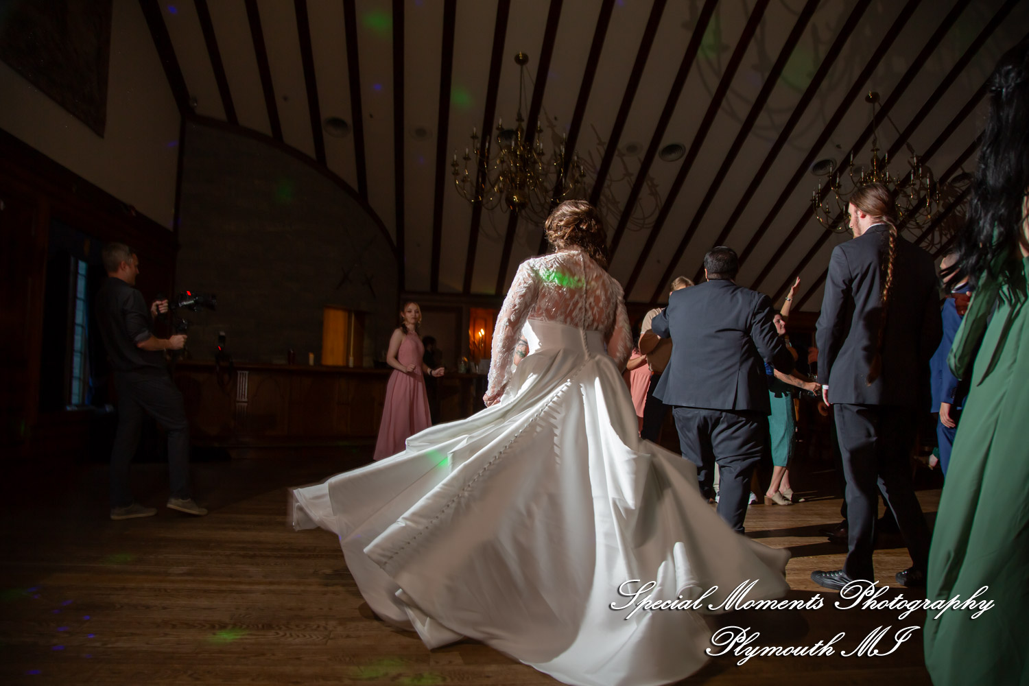 Maureen & Bailey at Canterbury Castle Lake Orion MI wedding photography